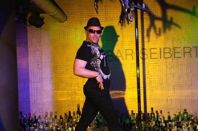 Sven - To Sexy