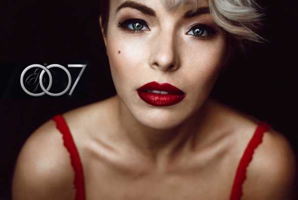 James Bond FB - Rand